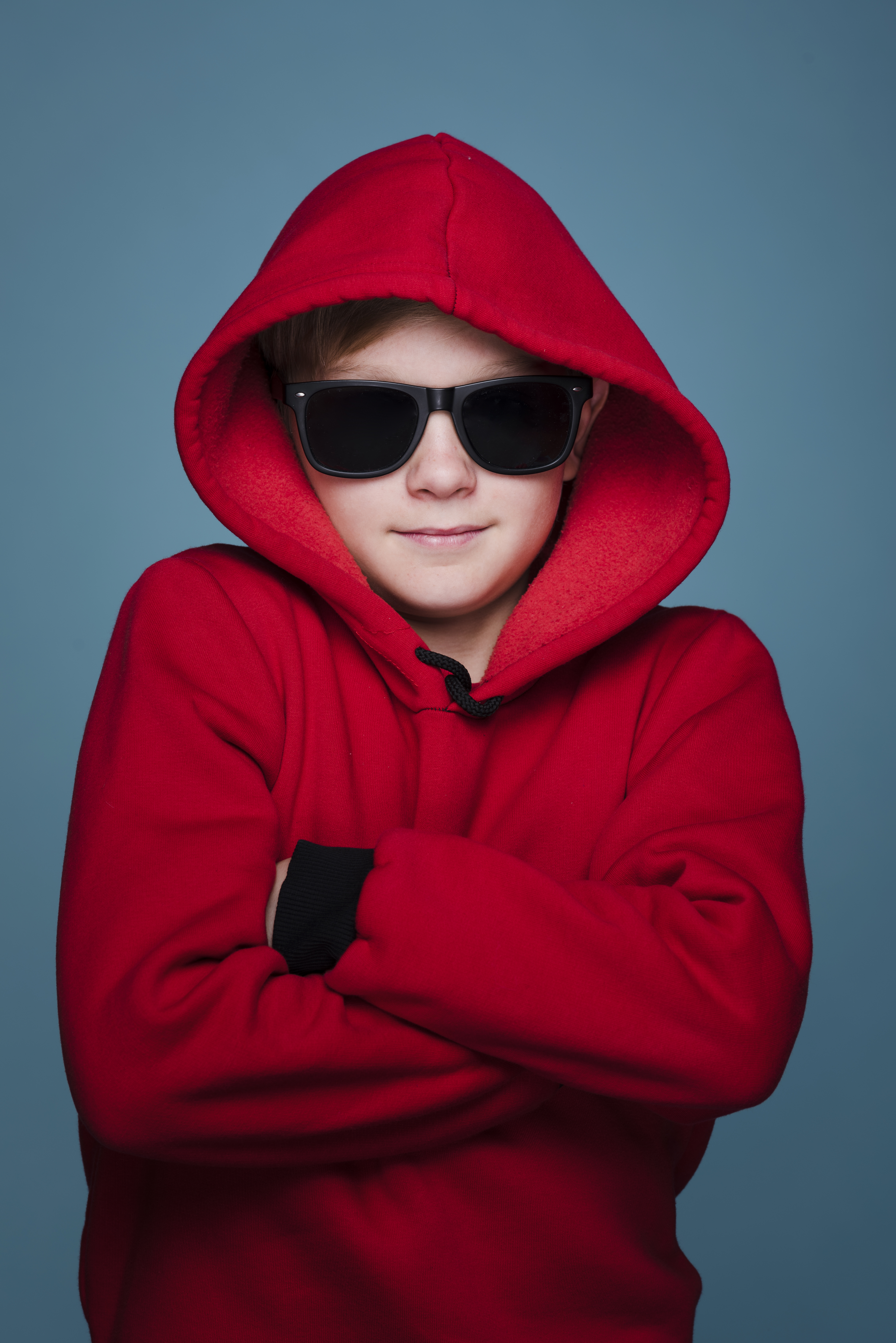 front-view-modern-boy-with-sunglasses-posing